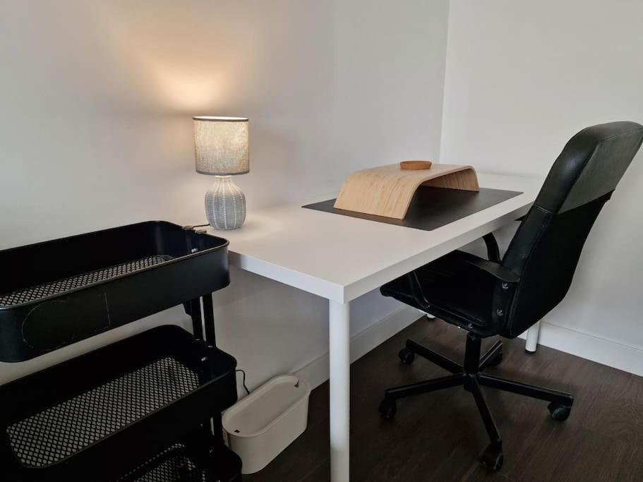 Valdebebas Con Garaje Gimnasio Y Piscina Appartement Madrid Buitenkant foto
